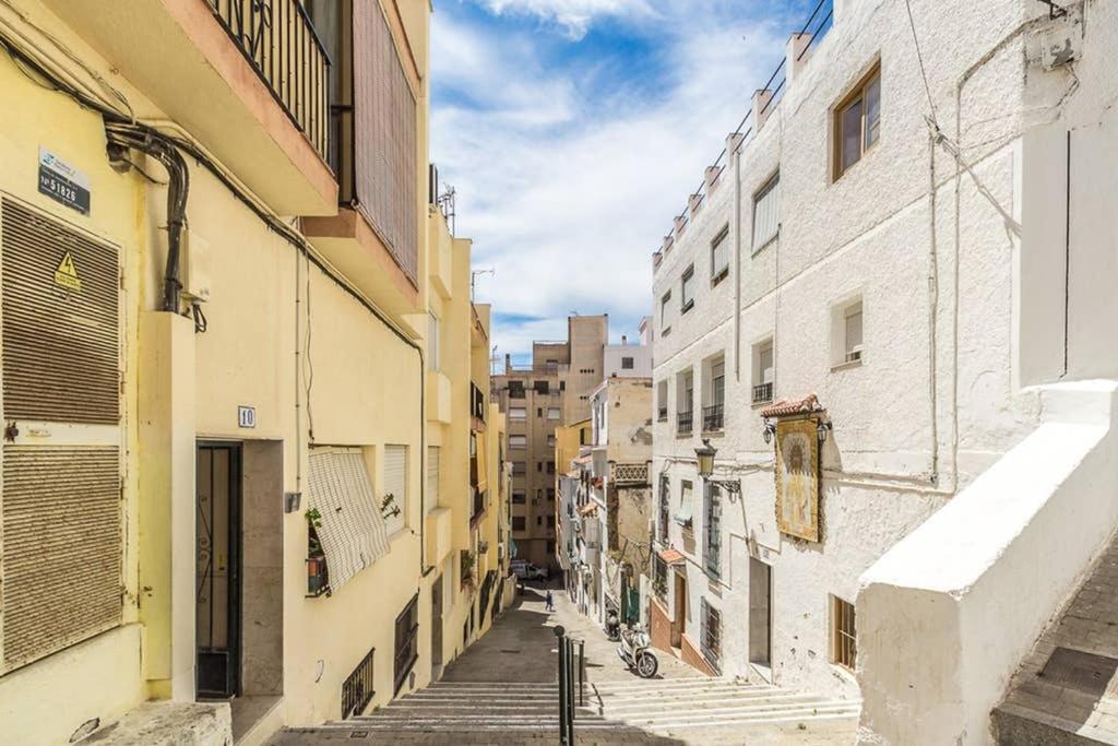 Descanso Y Diversion En Pleno Centro De Almunecar Exterior photo